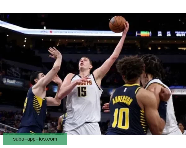 约基奇三项数据创历史新纪录 背靠背接近场均三双助攻成关键